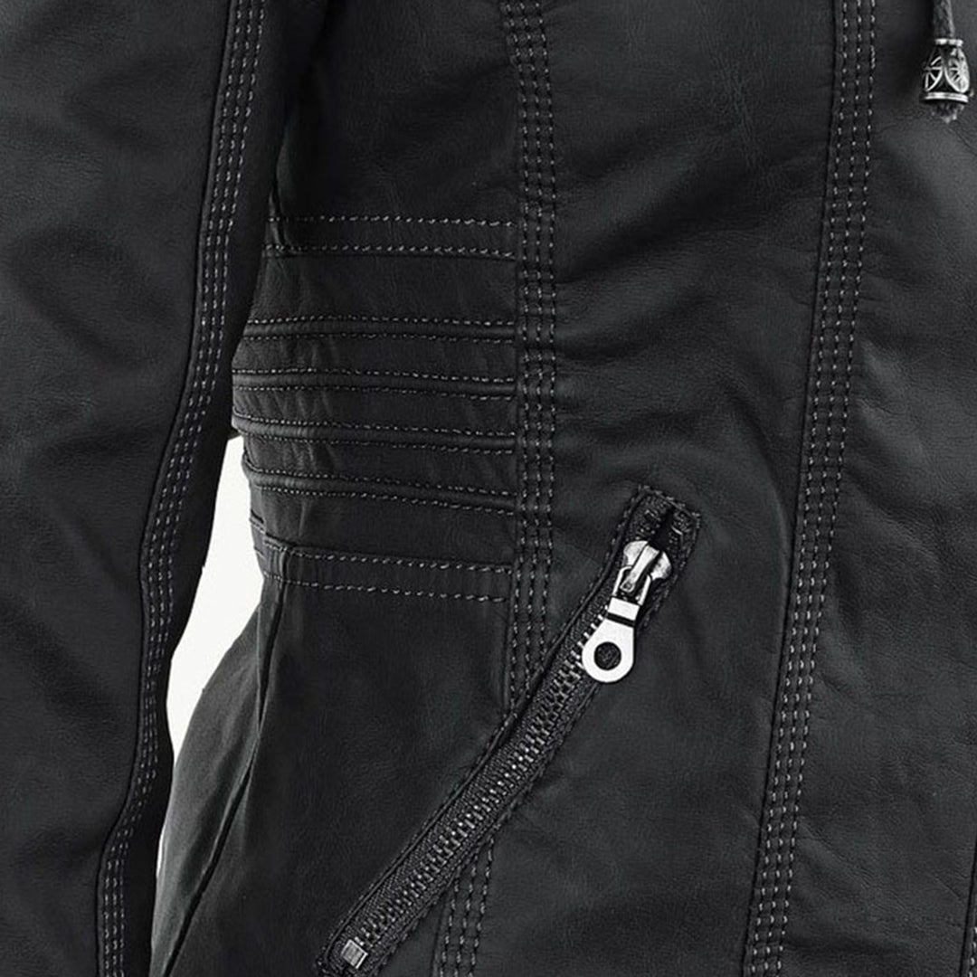 Chaqueta de cuero moderna con capucha
