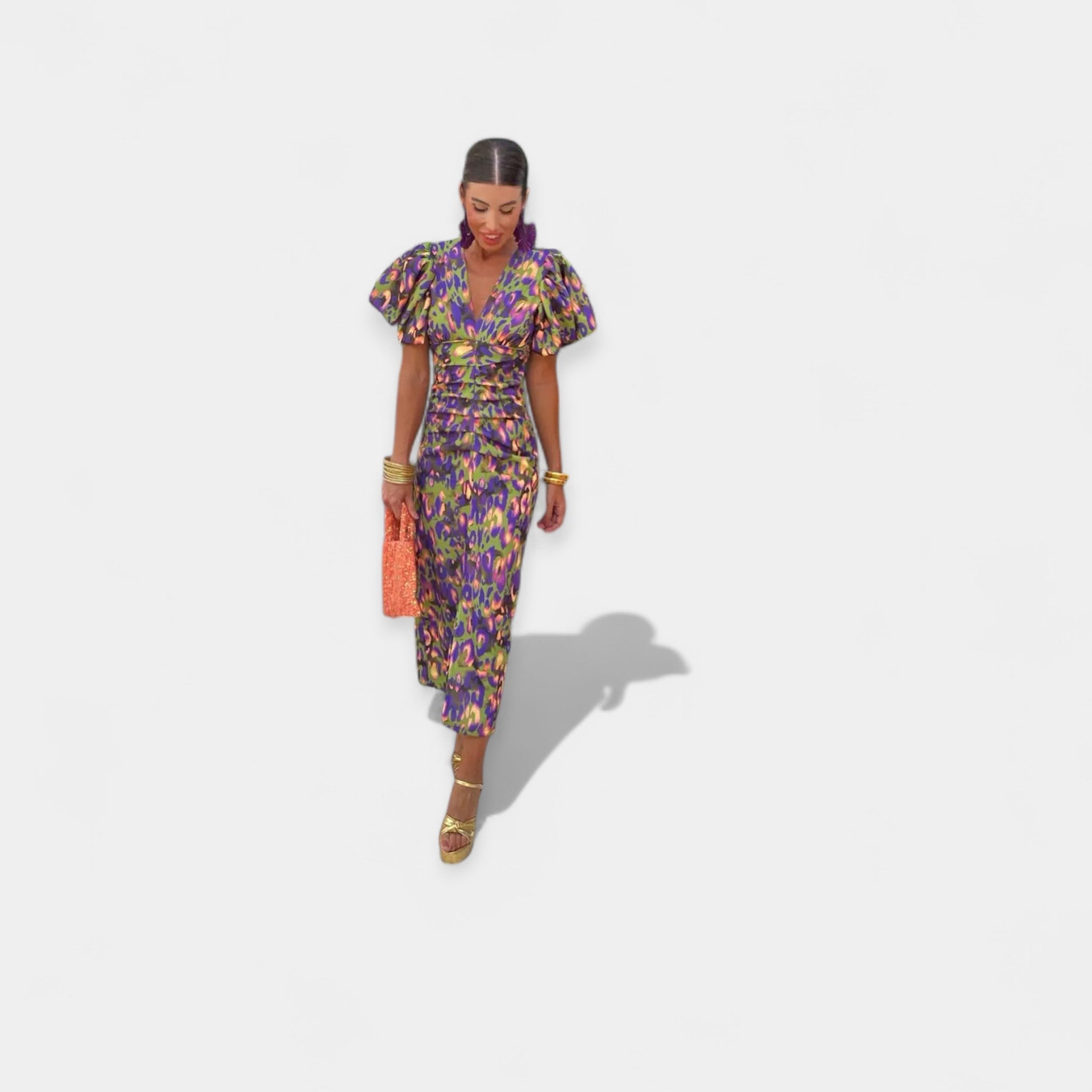 Vestido con Mangas de Volantes