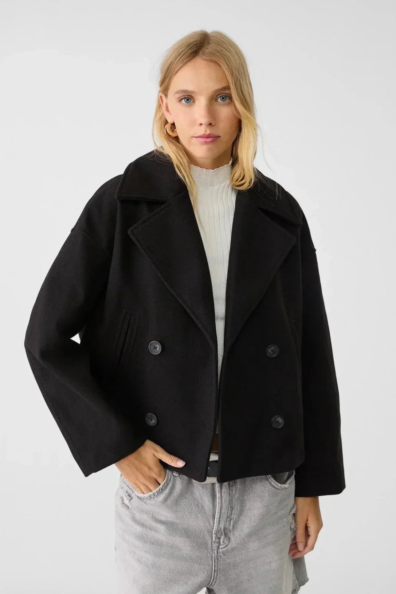 Chaqueta Destiny Corta Con Doble Botonadura Muy Chic