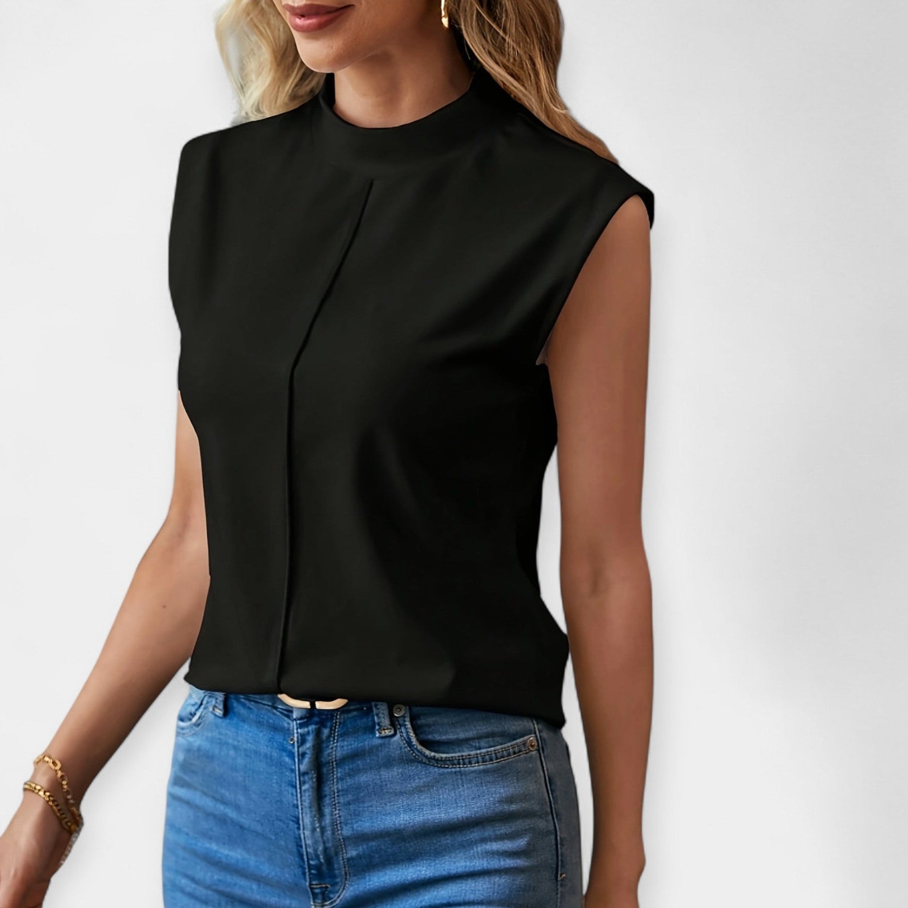 Blusa elegante sin mangas