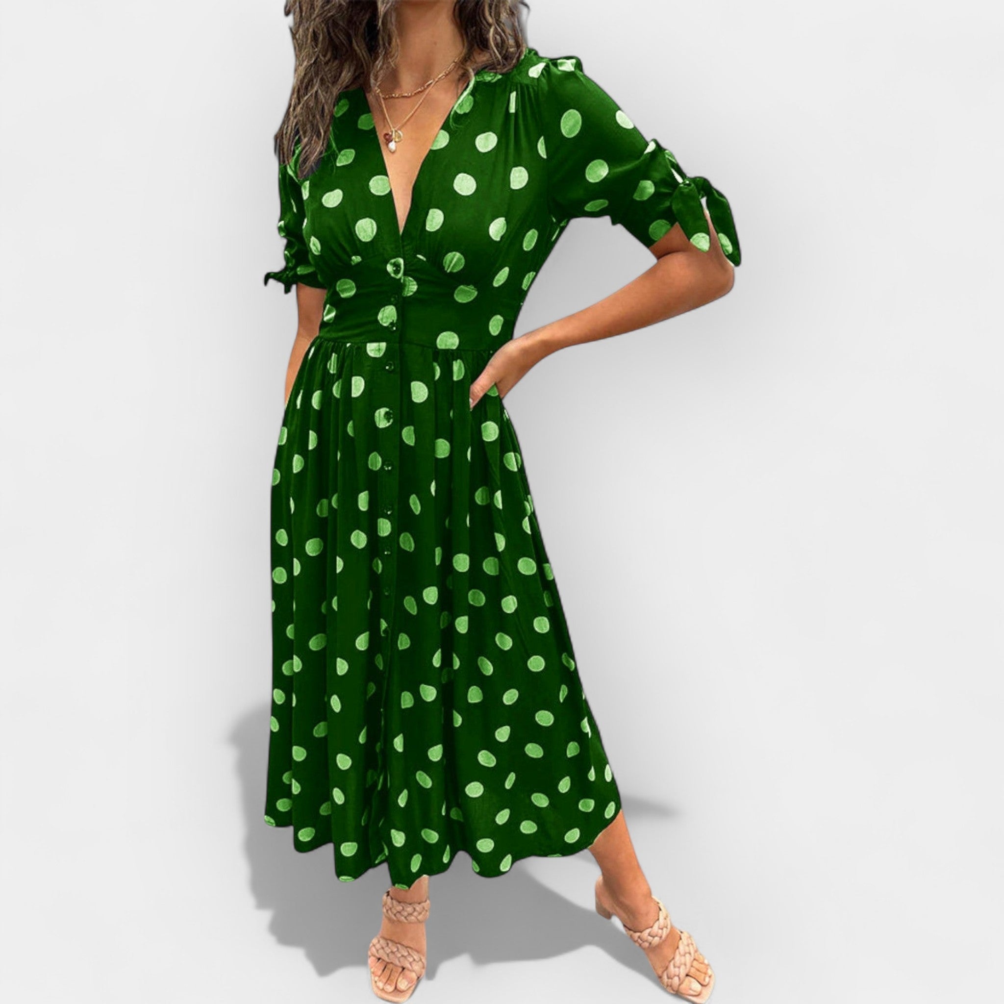 Φόρεμα με Πουά και Κομψές Λεπτομέρειες